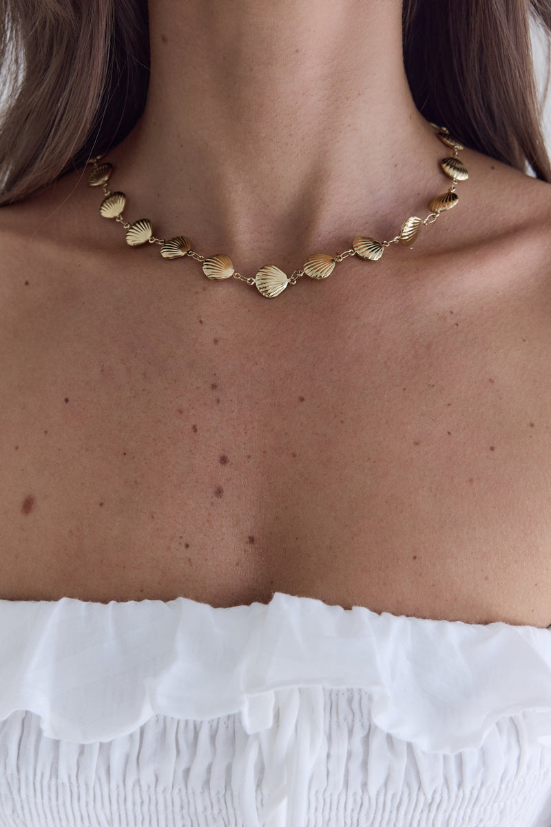 Wave Kissed Necklace Gold