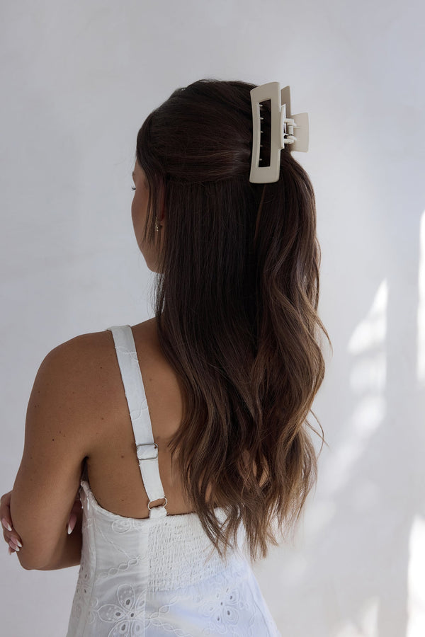 Seaside Retreat Claw Clip Cream