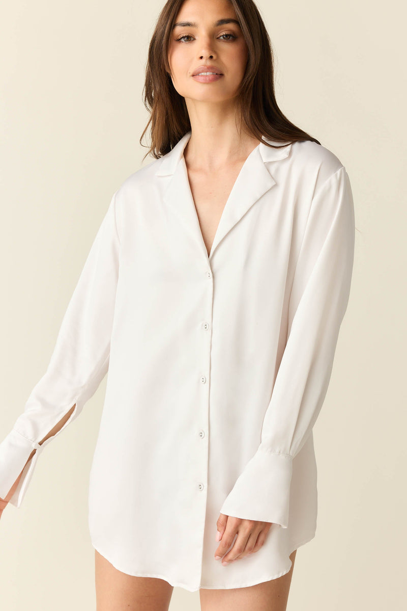 Daniela Luxe Satin Boyfriend Shirt in Blanc